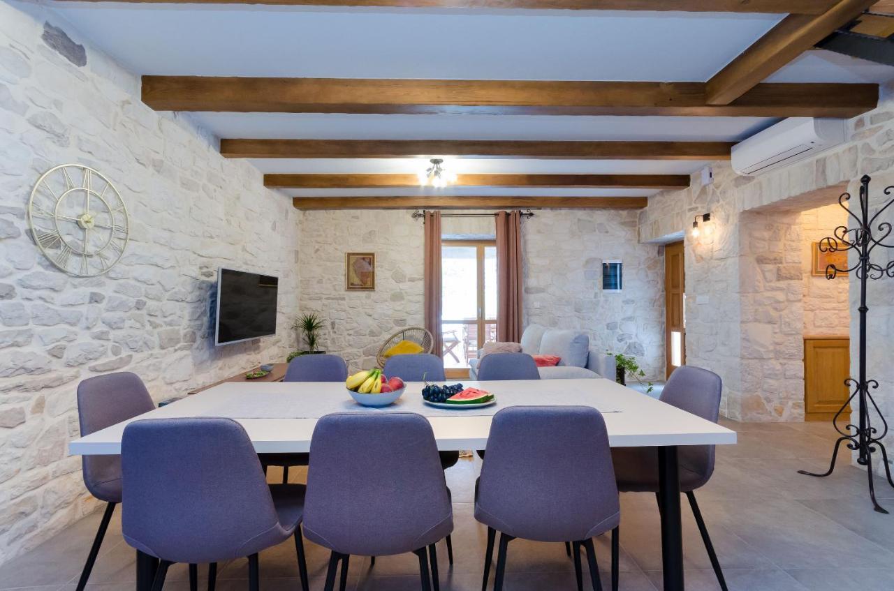 Šumber Villa Histra מראה חיצוני תמונה